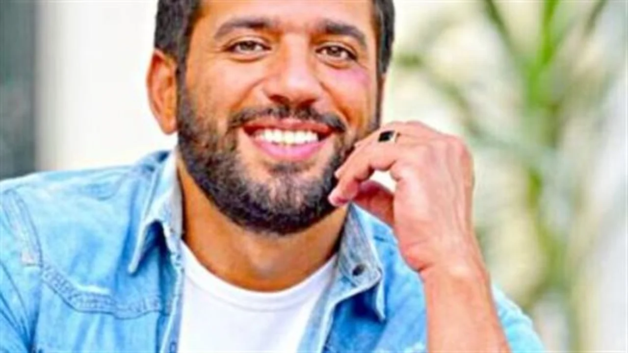 قصة طه الغريب.. تفاصيل فيلم حسن الرداد قبل طرحه في دور العرض